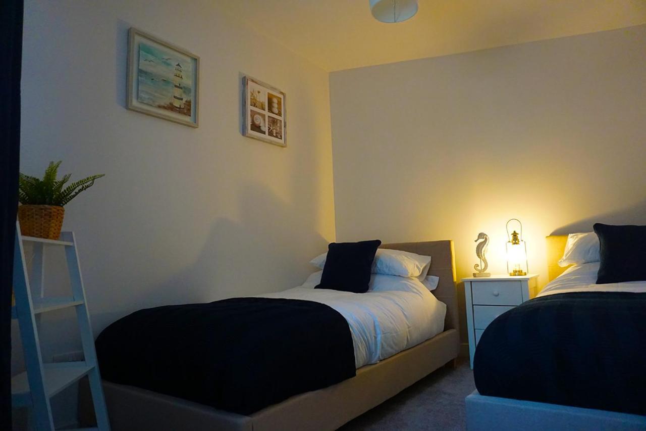 Staycation At Pine Cottage, A Newly Refurbished Holiday Cottage Goodwick Dış mekan fotoğraf